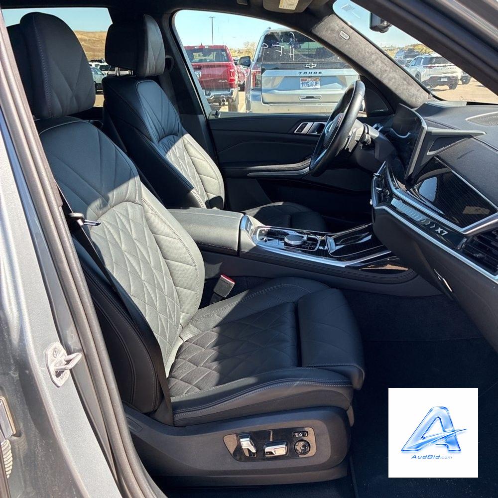 2025 BMW X7 XDrive40i — AudBid